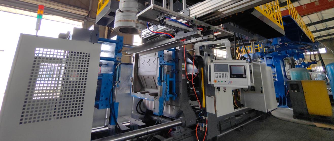 Application and Price Analysis of Large Extrusion Blow Molding Machines