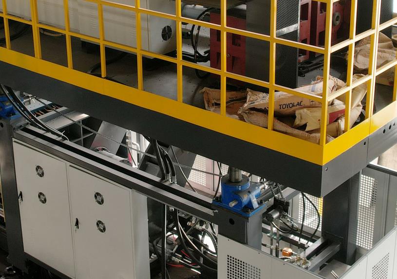 Selection and Price Analysis of Used Extrusion Blow Molding Machines